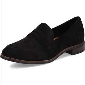 New Clarks Trish Rose - Black Suede Size 6M